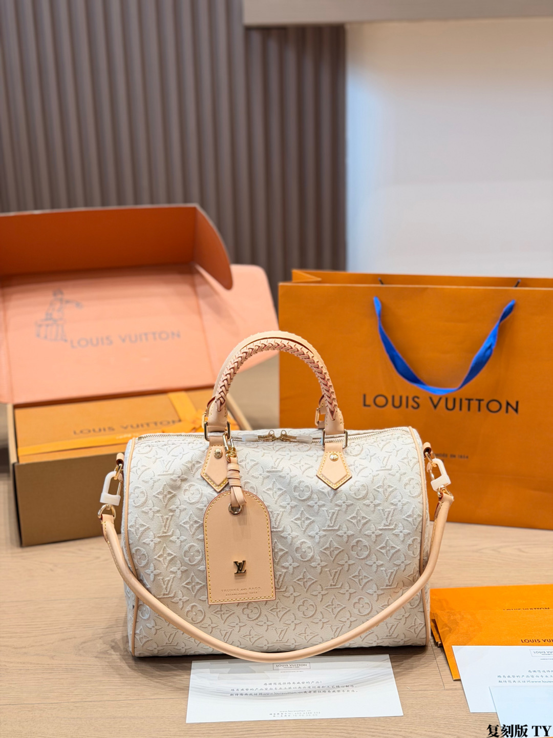 LV Speedy Handbag Monogram Canvas Top Handle
